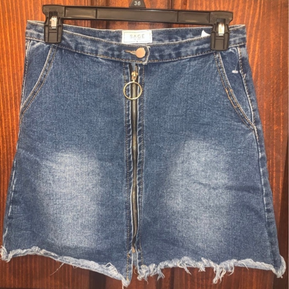 High waisted zip up jean skirt